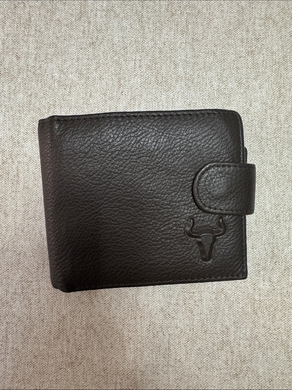 Men's Brown Leather Bifold Wallet with Snap Closure